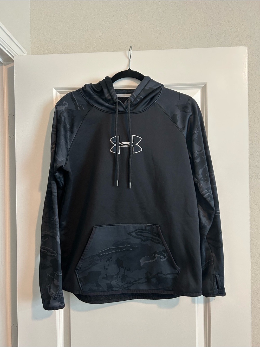 Women’s Pullover Hoodie